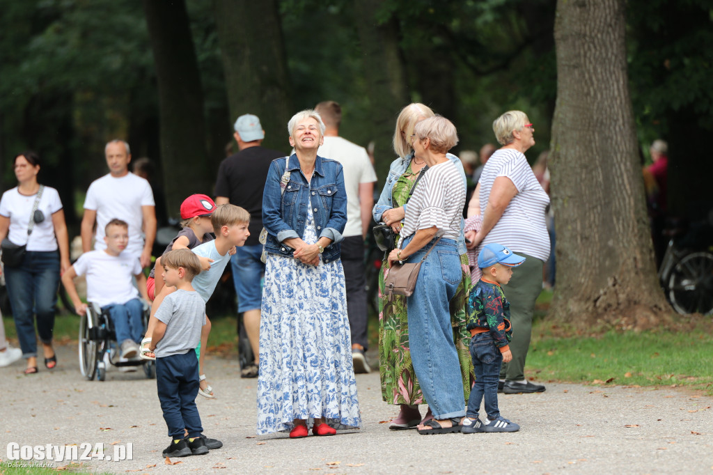 Imieniny Elżbiety w zamku w Rokosowie