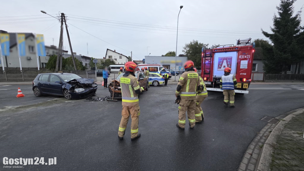 Poranny wypadek na gostyńskim skrzyżowaniu