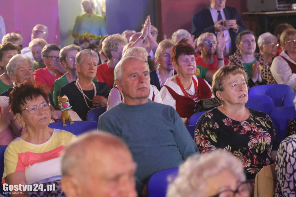 IV Przegląd Piosenki Senioralnej w GOK Hutnik