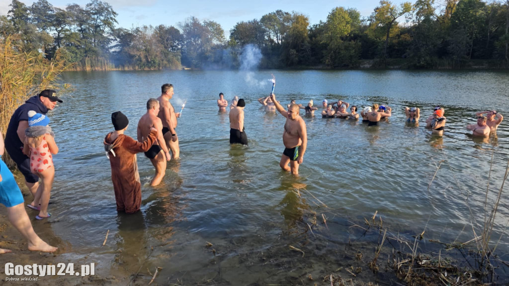 Początek sezonu pępowskich morsów i otwarcie sauny