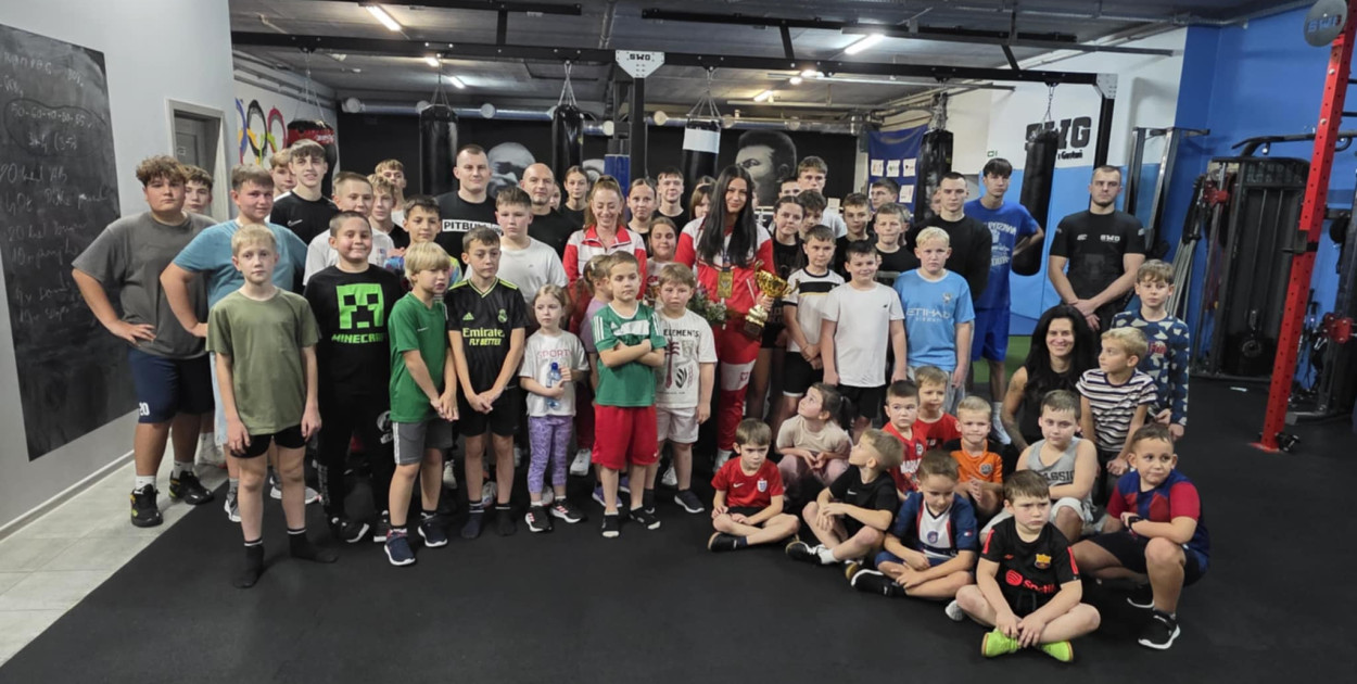 Powitanie Mai Hoffmann i jej trenerki w SWG