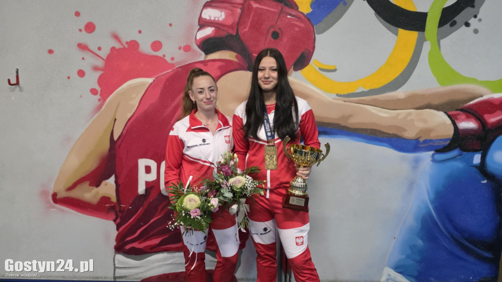 Powitanie Mai Hoffmann i jej trenerki w SWG