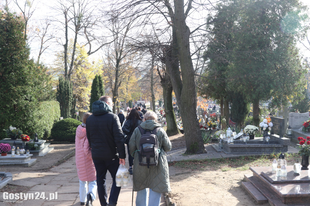 Dzień Wszystkich Świętych 2025 w Gostyniu