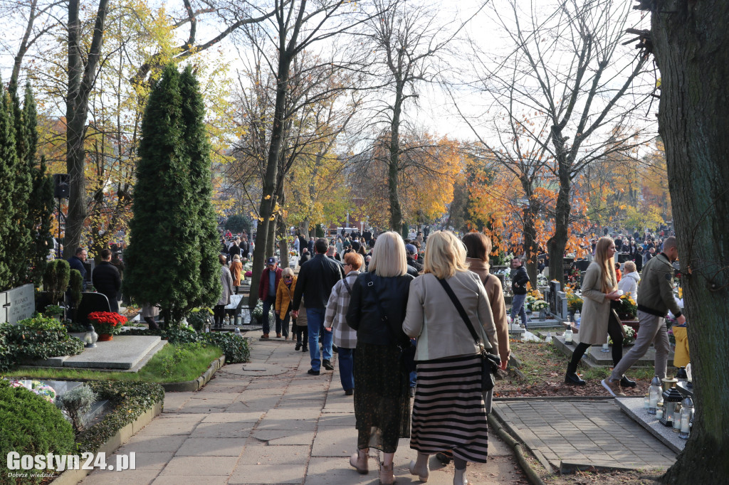 Dzień Wszystkich Świętych 2025 w Gostyniu