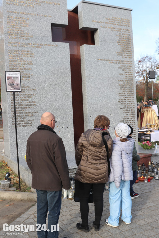 Dzień Wszystkich Świętych 2025 w Gostyniu