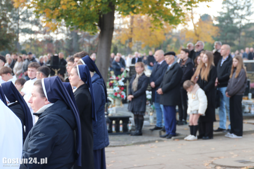 Dzień Wszystkich Świętych 2025 w Gostyniu