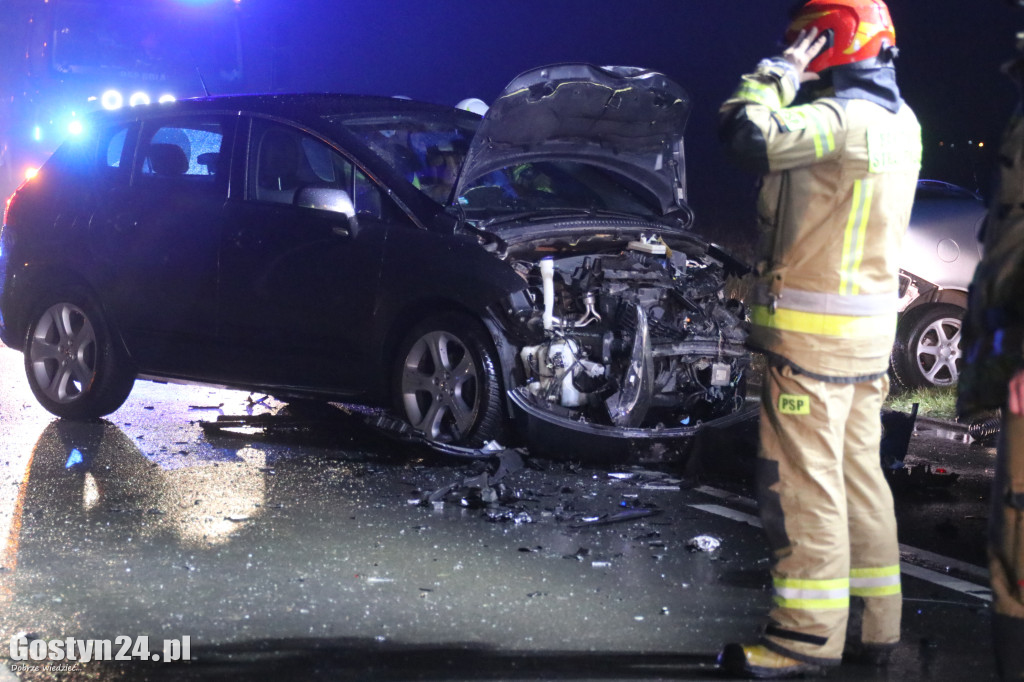 Trzy samochody zderzyły się na DK12 pod Gostyniem