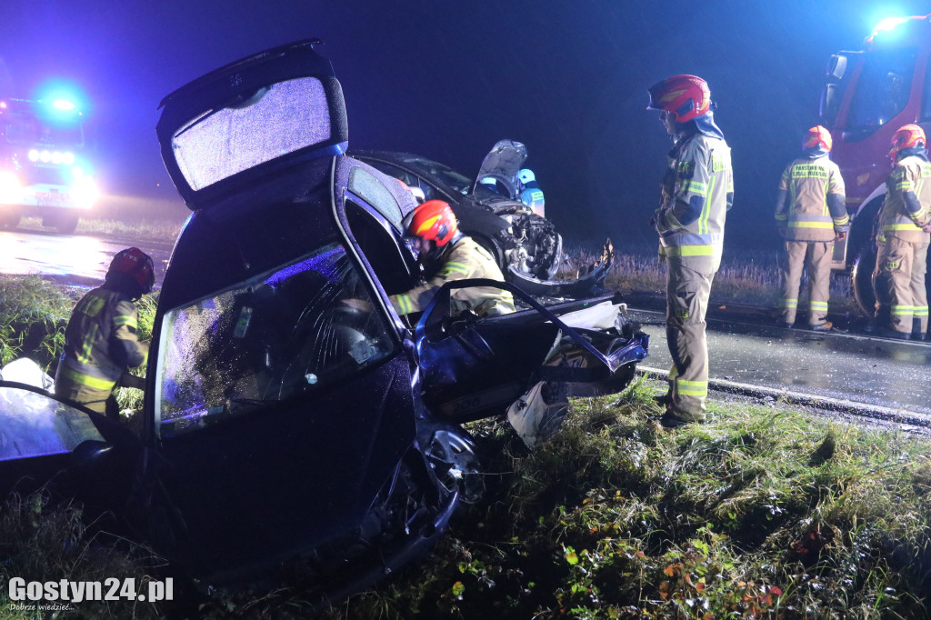 Trzy samochody zderzyły się na DK12 pod Gostyniem