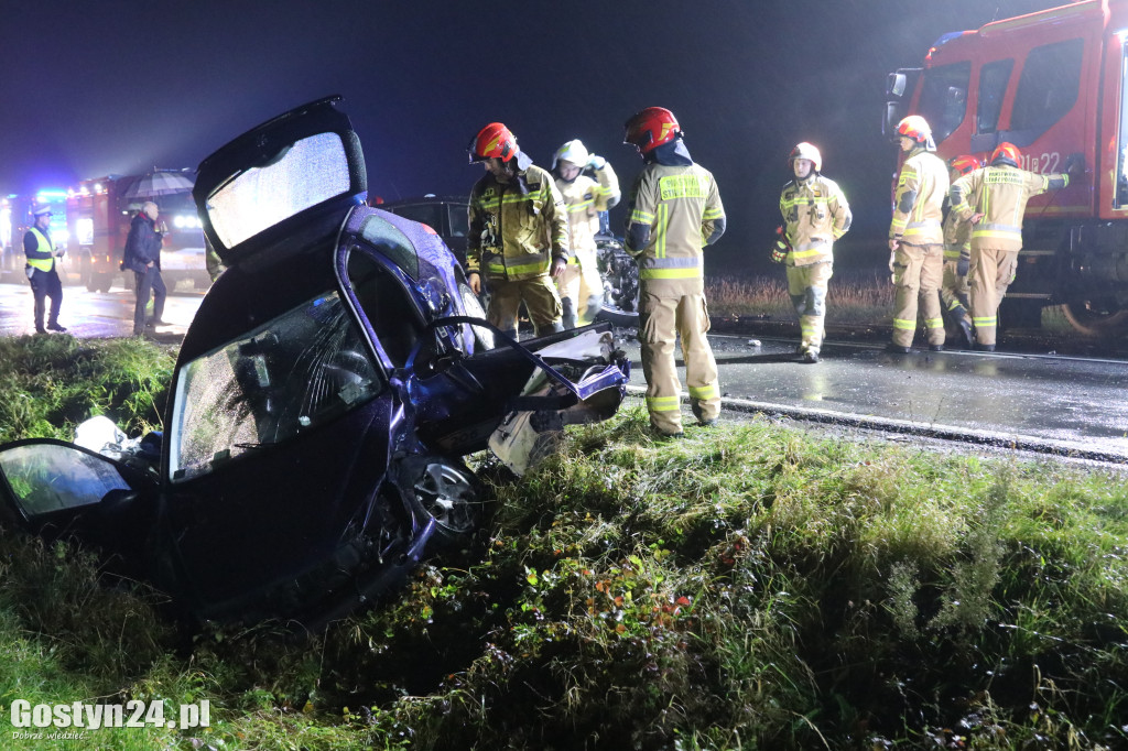 Trzy samochody zderzyły się na DK12 pod Gostyniem