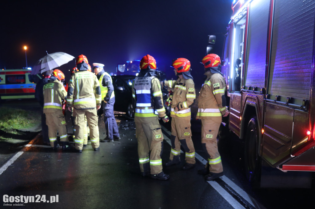 Trzy samochody zderzyły się na DK12 pod Gostyniem