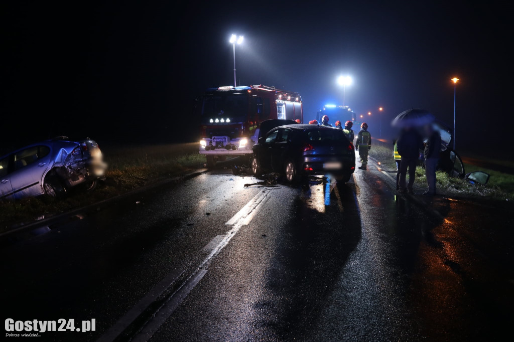 Trzy samochody zderzyły się na DK12 pod Gostyniem