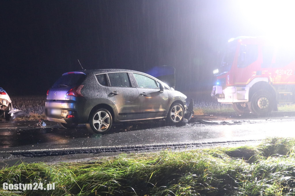 Trzy samochody zderzyły się na DK12 pod Gostyniem