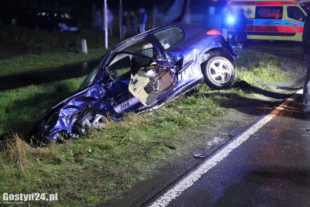 Trzy samochody zderzyły się na DK12 pod Gostyniem