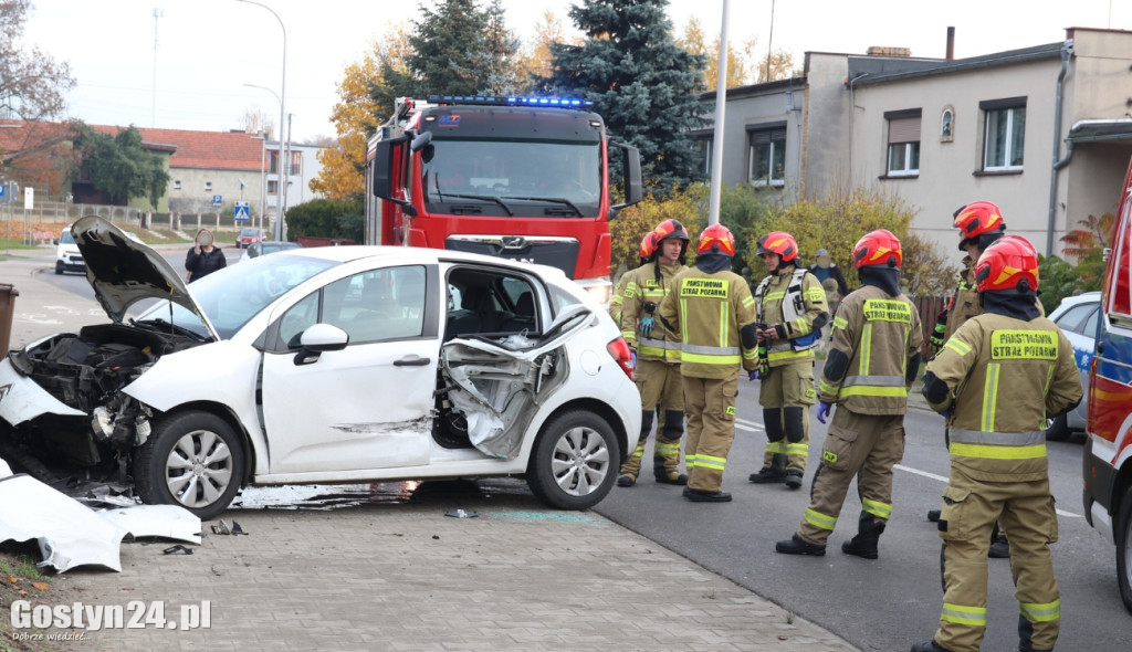 Zderzenie dwóch samochodów w miejscowości Brzezie