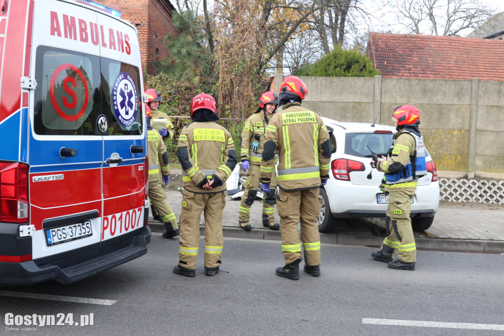 Zderzenie dwóch samochodów w miejscowości Brzezie
