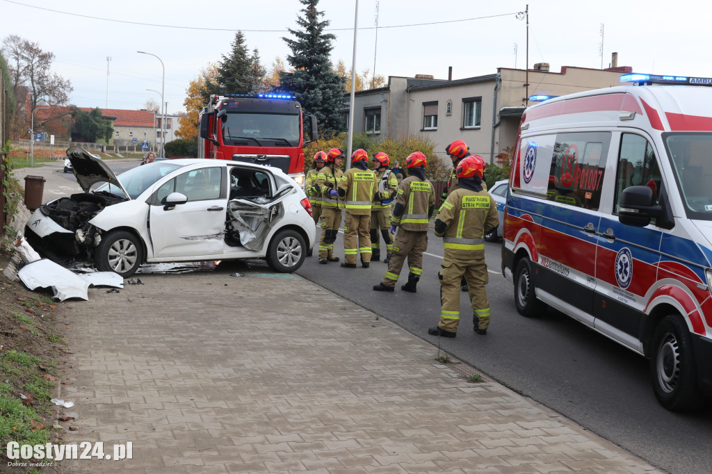 Zderzenie dwóch samochodów w miejscowości Brzezie