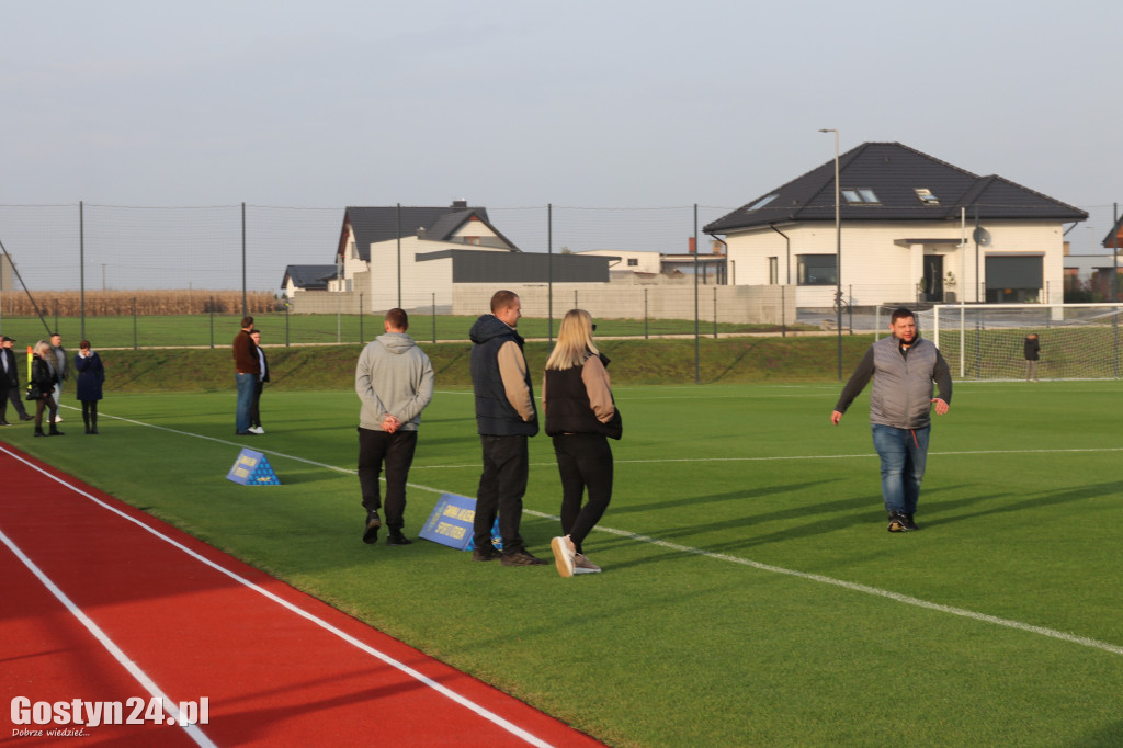 Drzwi otwarte na nowym stadionie w Krobi