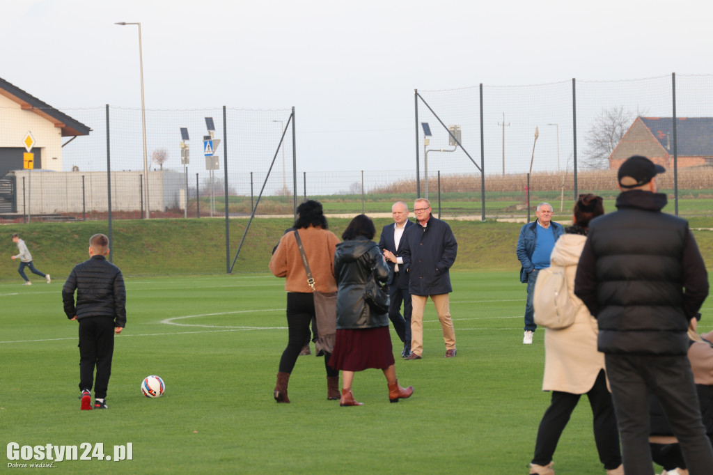 Drzwi otwarte na nowym stadionie w Krobi