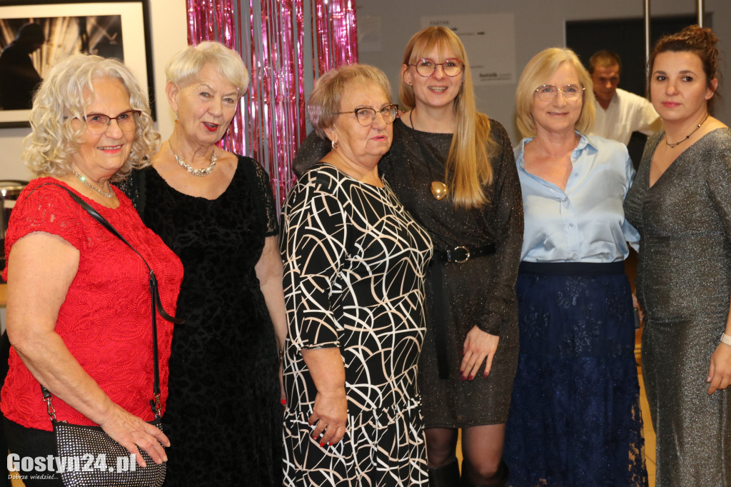 Bal Andrzejkowy seniorów w gostyńskim Hutniku