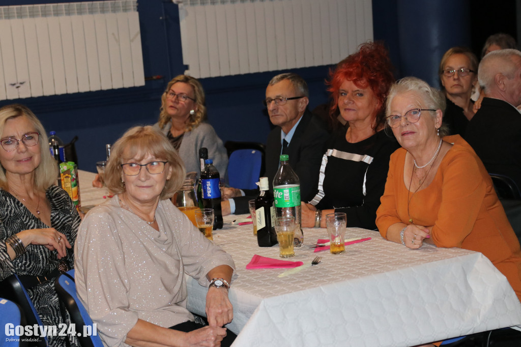 Bal Andrzejkowy seniorów w gostyńskim Hutniku