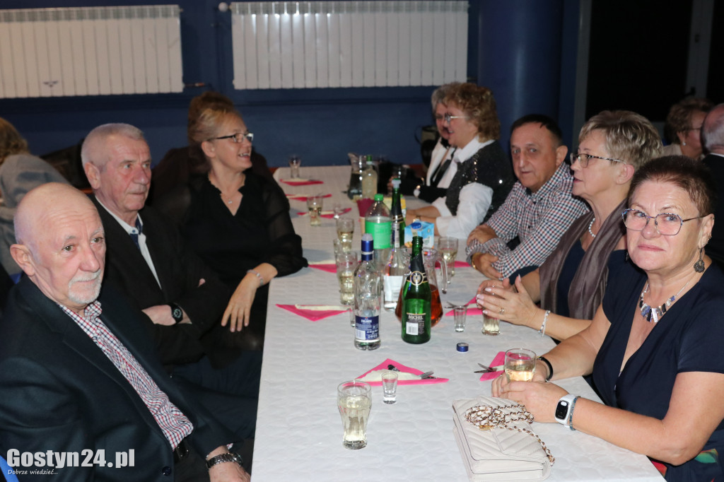 Bal Andrzejkowy seniorów w gostyńskim Hutniku