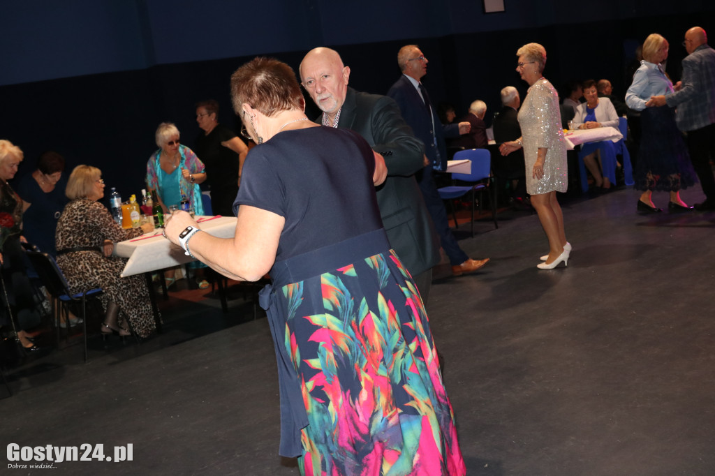 Bal Andrzejkowy seniorów w gostyńskim Hutniku