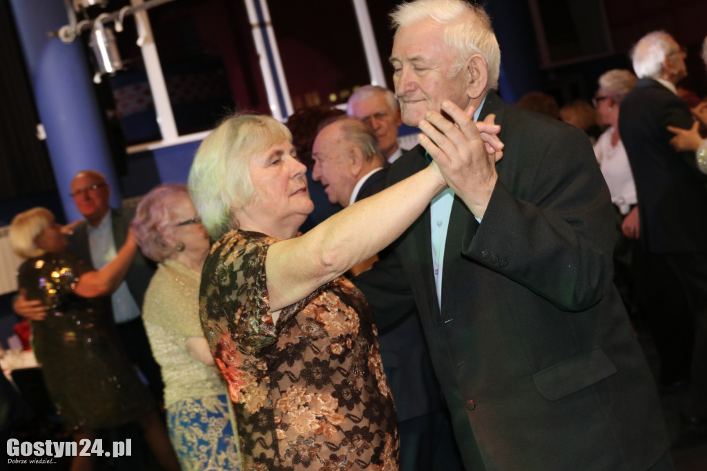Bal Andrzejkowy seniorów w gostyńskim Hutniku