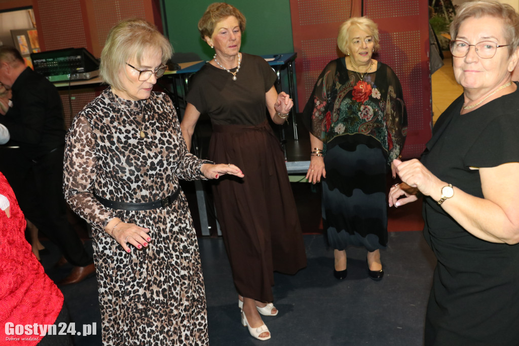 Bal Andrzejkowy seniorów w gostyńskim Hutniku