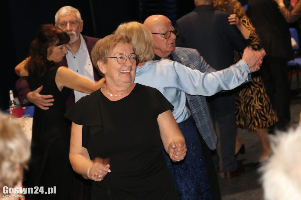 Bal Andrzejkowy seniorów w gostyńskim Hutniku