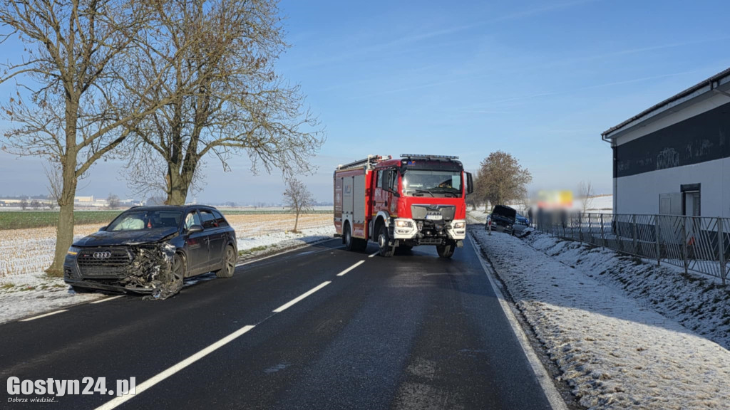 Wypadek na DW434. Zderzyły się dwa auta
