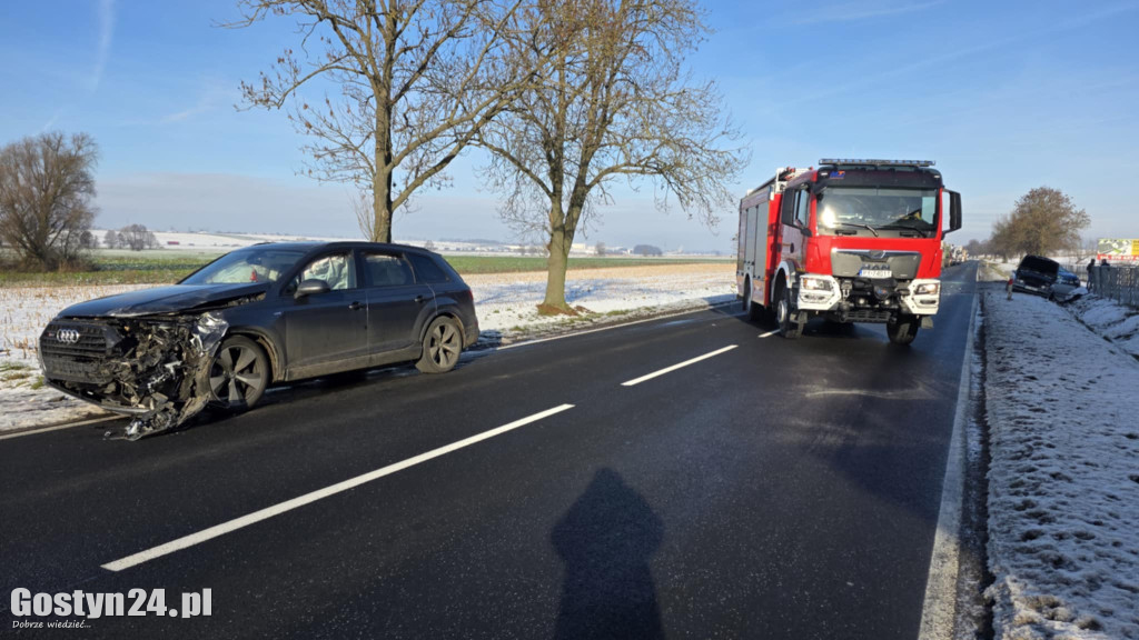 Wypadek na DW434. Zderzyły się dwa auta