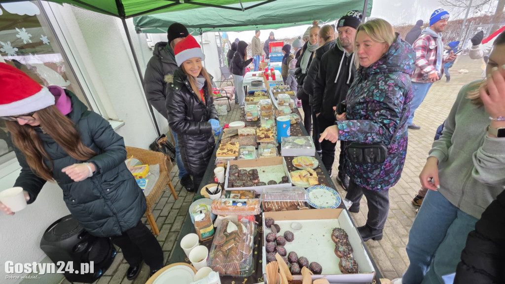 Mikołajkowy Dzień otwarty w schronisku w Dalabuszkach
