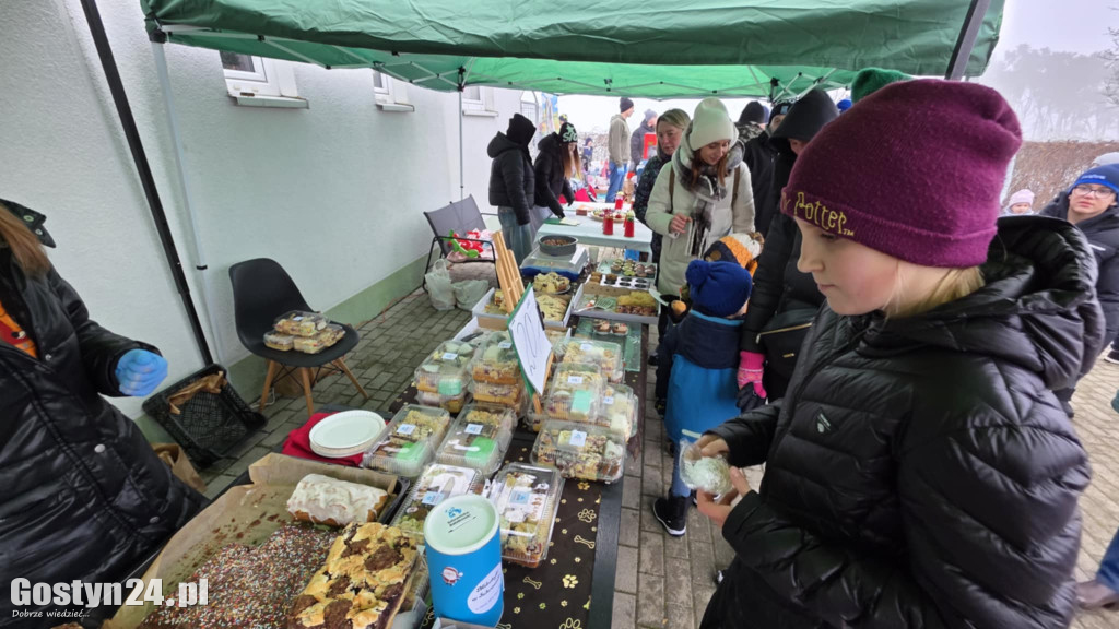 Mikołajkowy Dzień otwarty w schronisku w Dalabuszkach