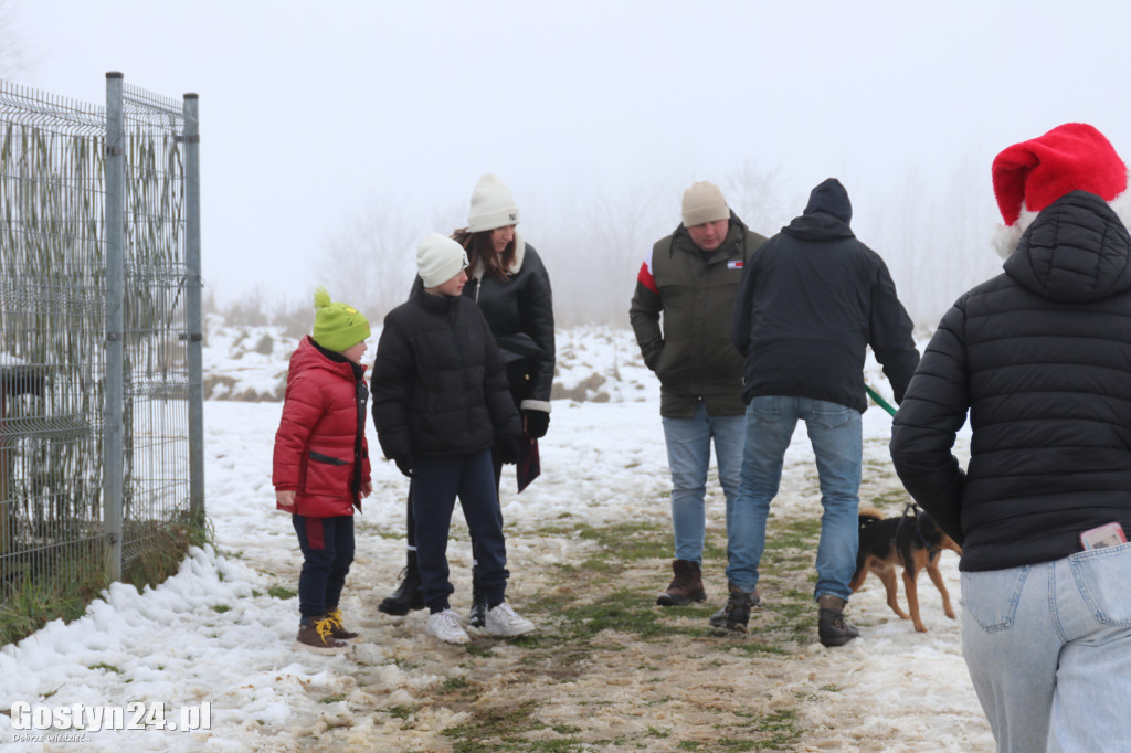 Mikołajkowy Dzień otwarty w schronisku w Dalabuszkach