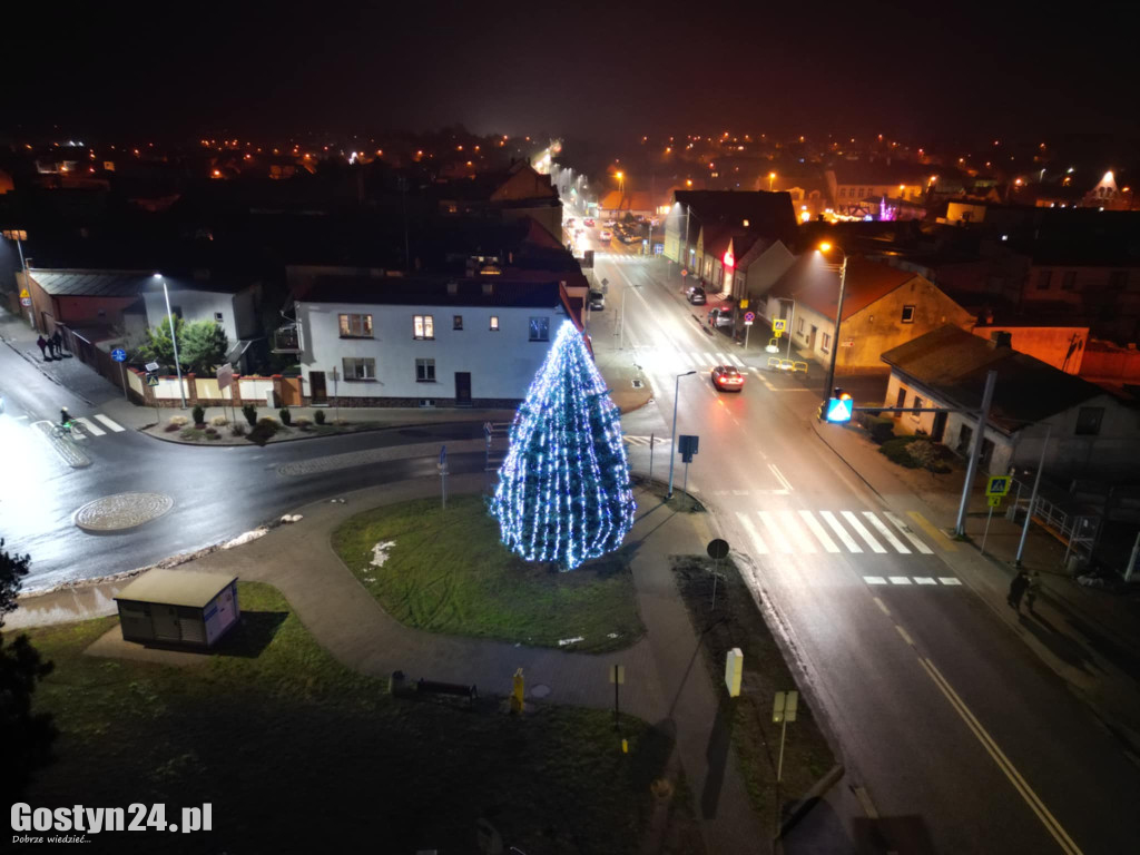 Mikołajki na rynku w Piaskach
