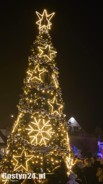 Mikołajki na rynku w Piaskach