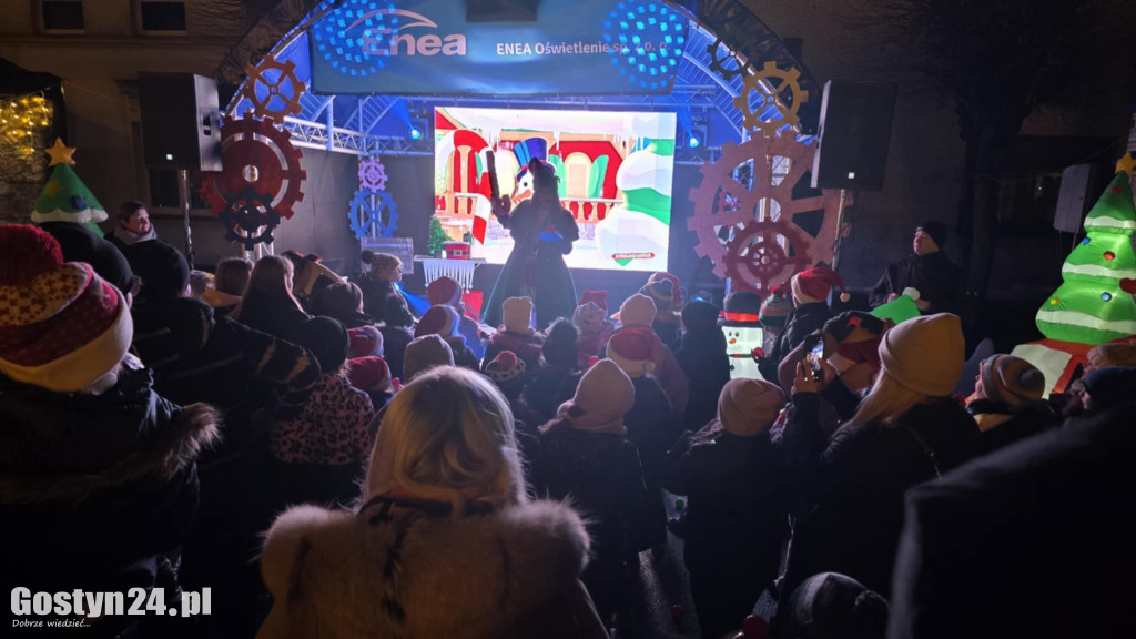 Mikołajki na rynku w Piaskach