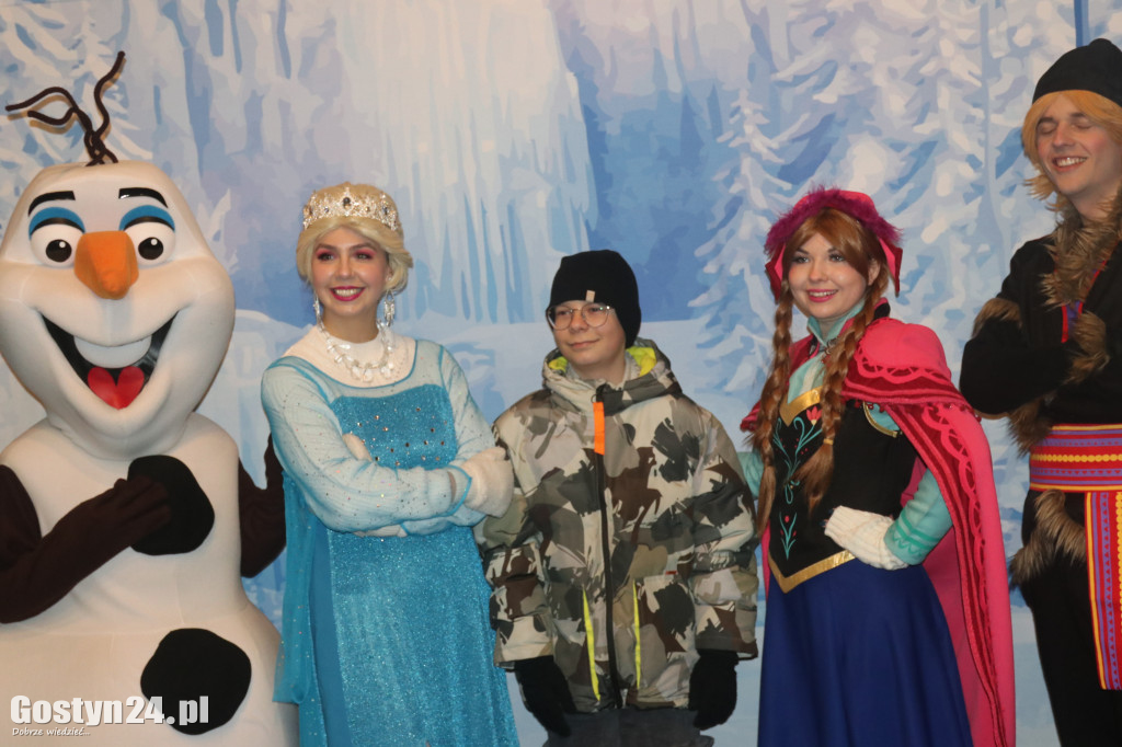 Mikołajki na rynku w Piaskach