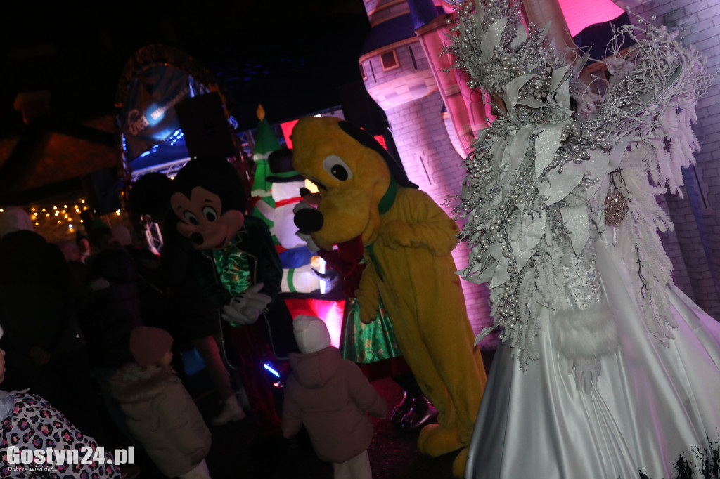 Mikołajki na rynku w Piaskach