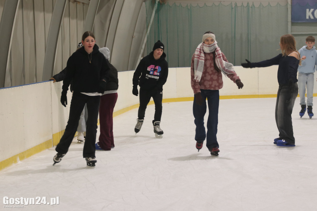 Nowy sezon na gostyńskim lodowisku