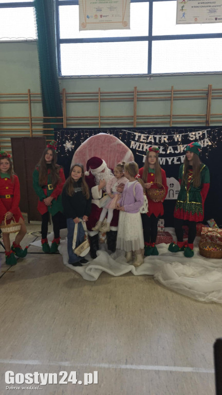 Mikołajkowa Liga Robotyki w SP 1 w Gostyniu