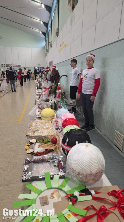 Mikołajkowa Liga Robotyki w SP 1 w Gostyniu