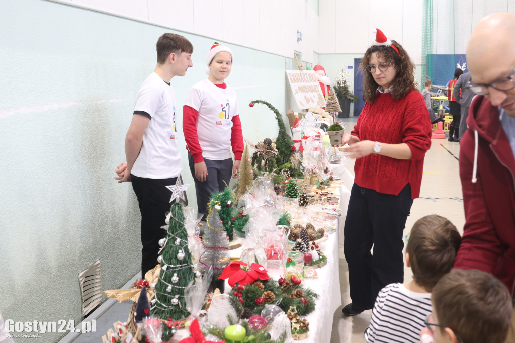 Mikołajkowa Liga Robotyki w SP 1 w Gostyniu