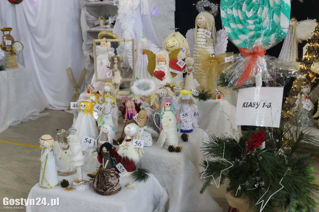 Mikołajkowa Liga Robotyki w SP 1 w Gostyniu