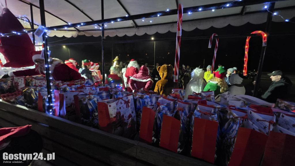 Mikołajkowy korowód przejechał przez Brzezie