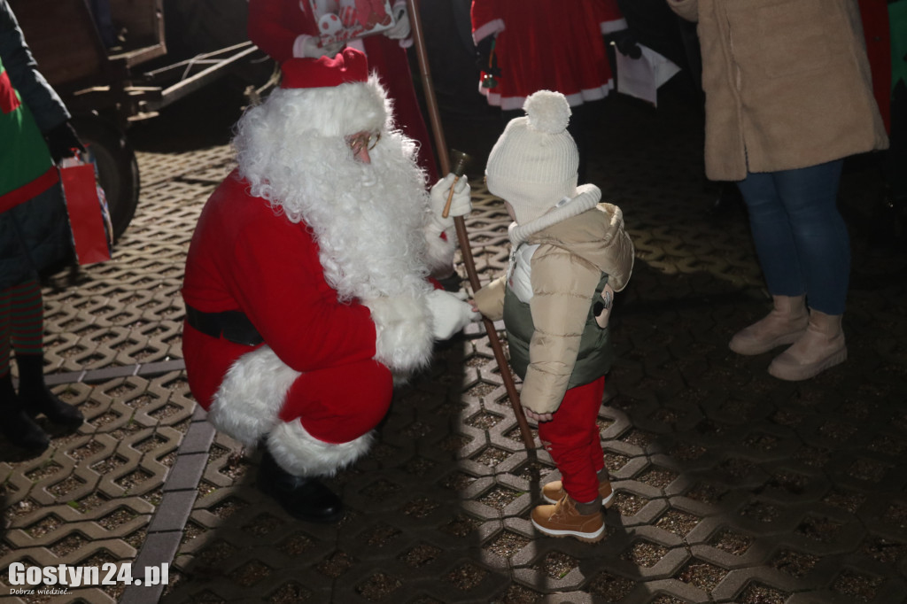 Mikołajkowy korowód przejechał przez Brzezie