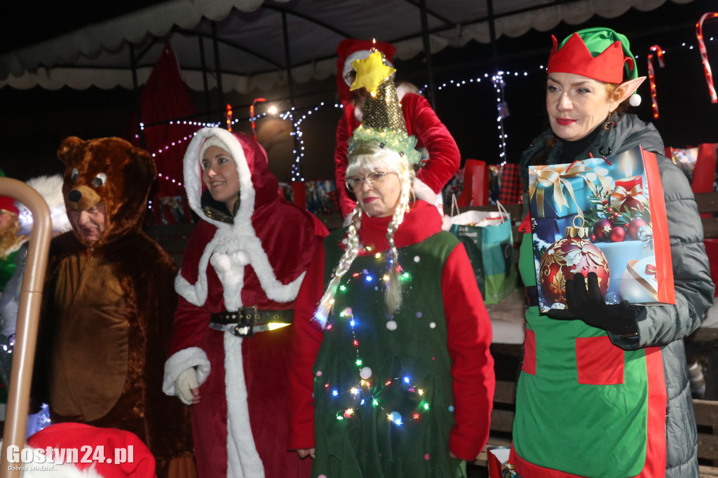 Mikołajkowy korowód przejechał przez Brzezie