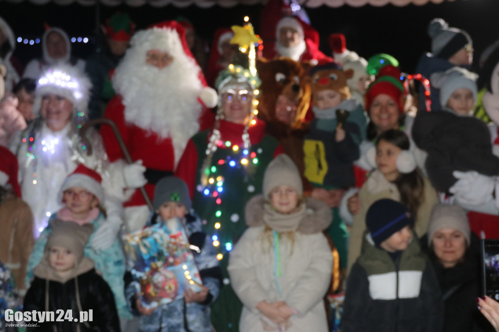 Mikołajkowy korowód przejechał przez Brzezie