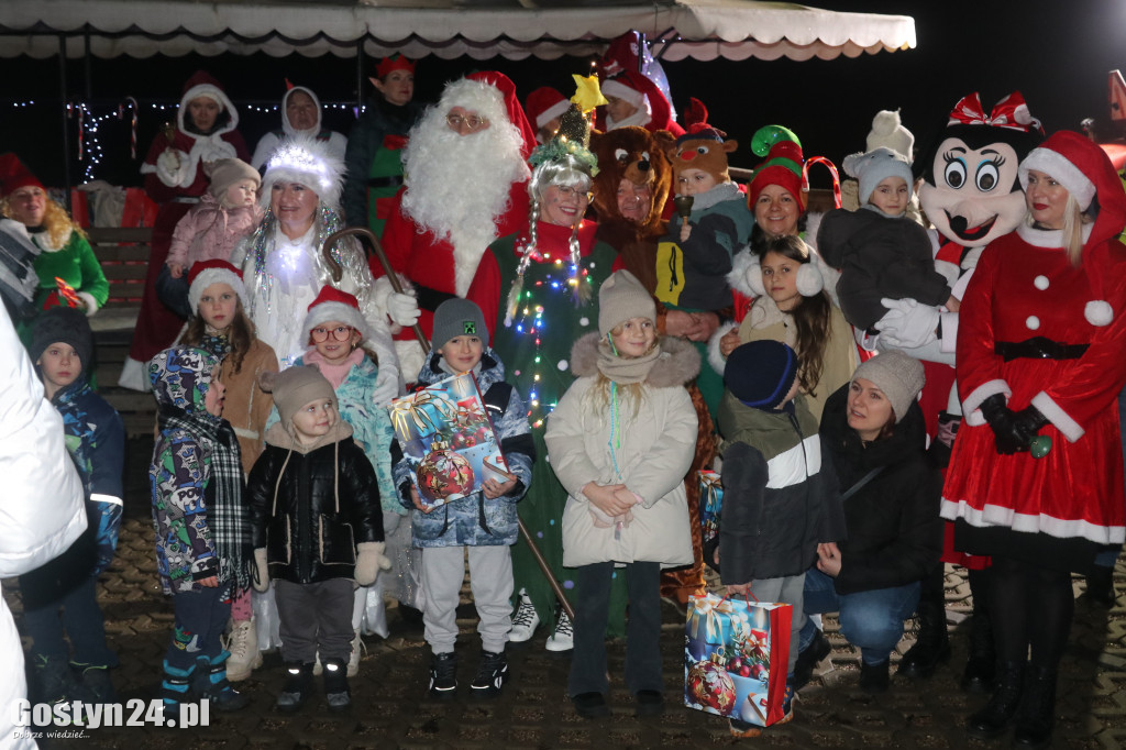Mikołajkowy korowód przejechał przez Brzezie