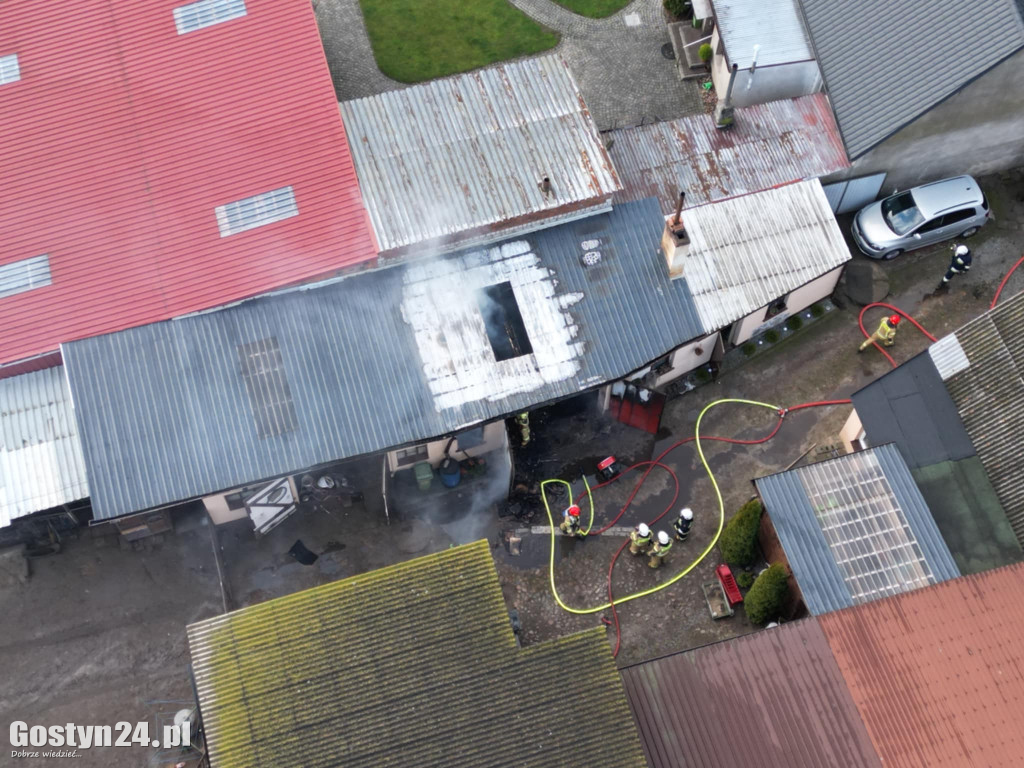 Pożar budynku garażowego w Pogorzeli